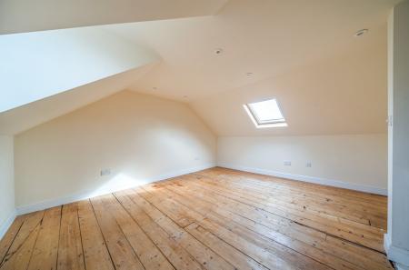 1371104-23-68f62c...