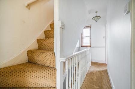 1371104-19-68f62c...