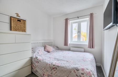 1374502-18-690a0e...