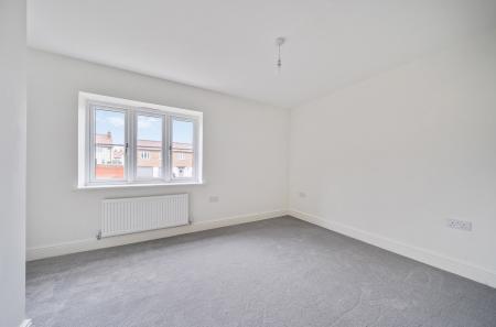 1389193-19-694011...