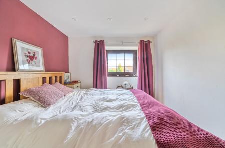 1389105-15-694194...