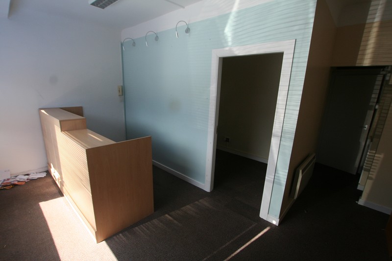 Office for rent in Ellesmere Port