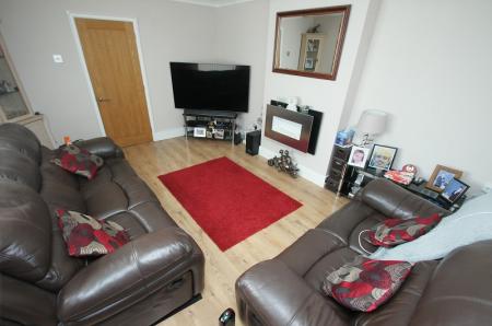 Overpool Road, Great Sutton, Ellesmere Port, Cheshire. CH66