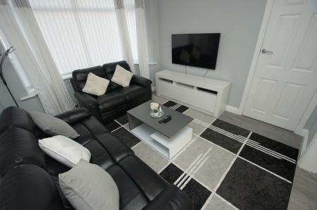 Mansfield Road, Whitby, Ellesmere Port, Cheshire. CH65