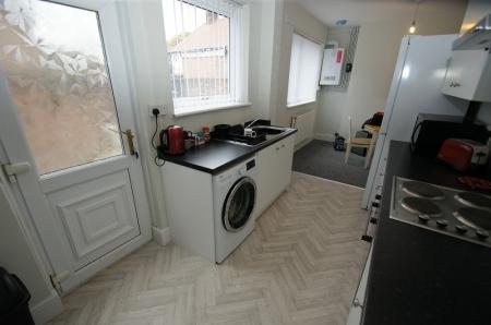 25 Enfield Road, Ellesmere Port, Cheshire. CH65