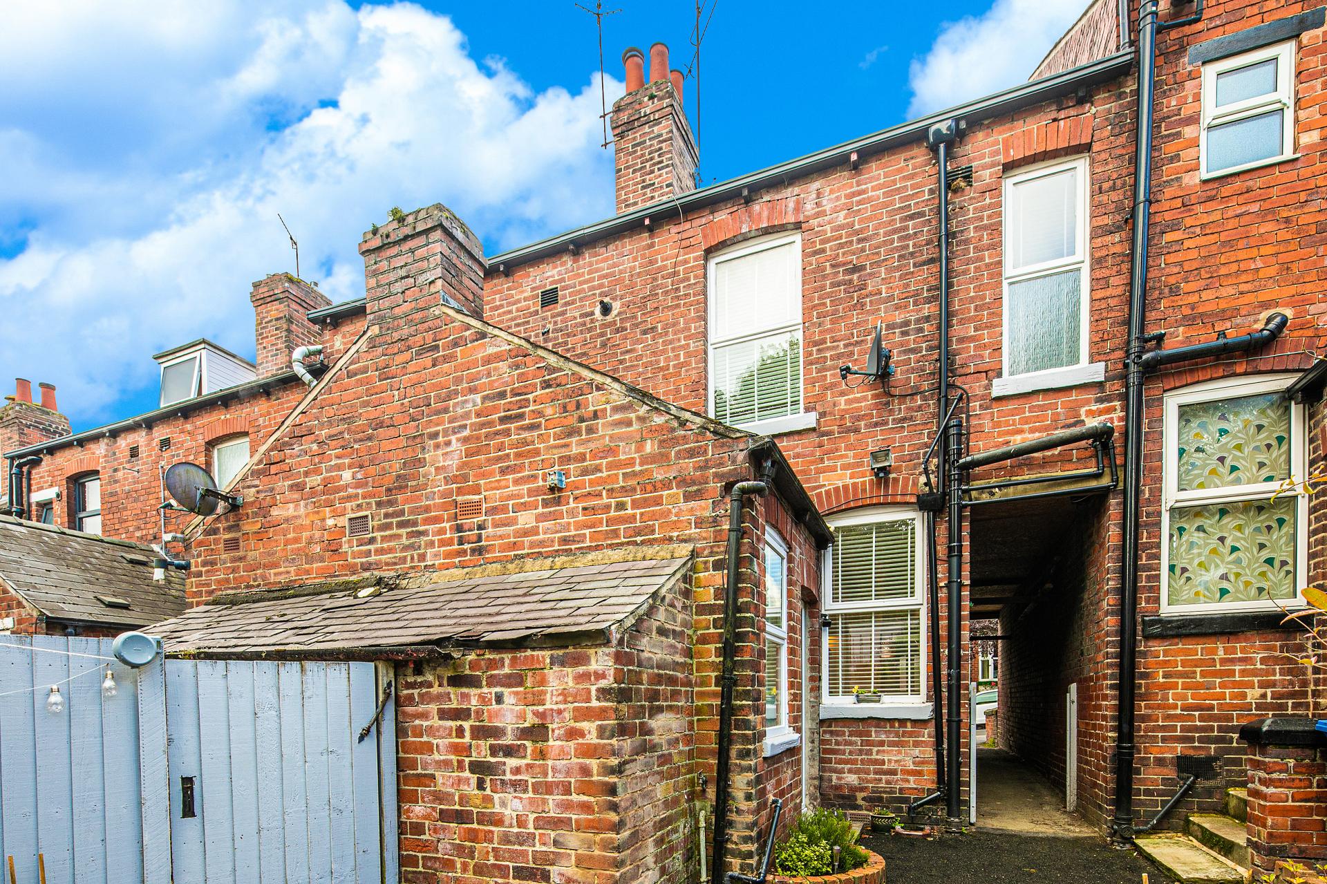 4 bedroom Terraced House for sale in Sheffield
