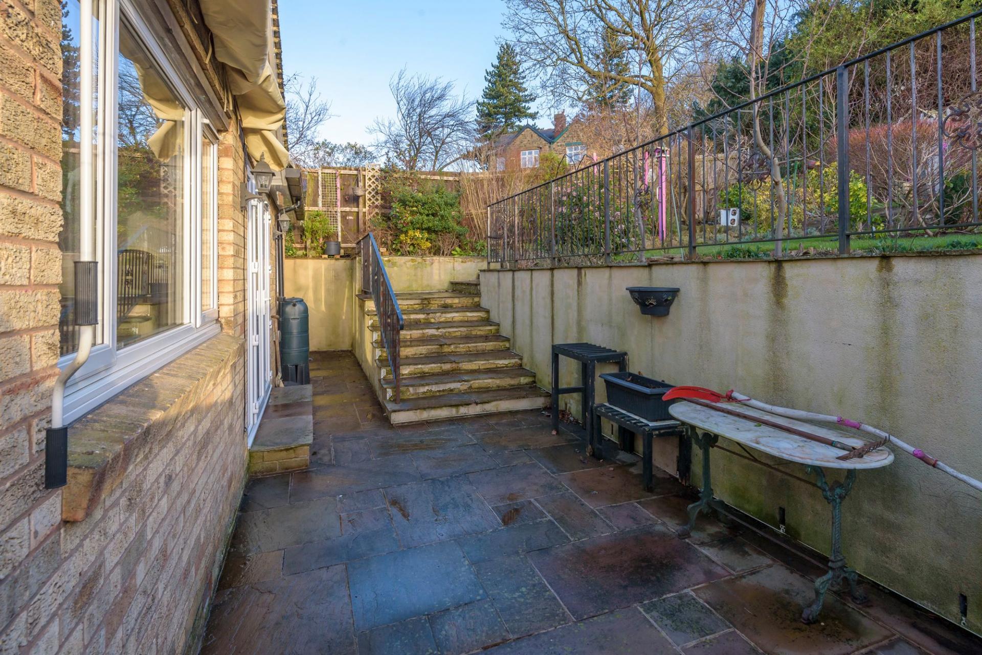 2 bedroom house for sale in Sheffield