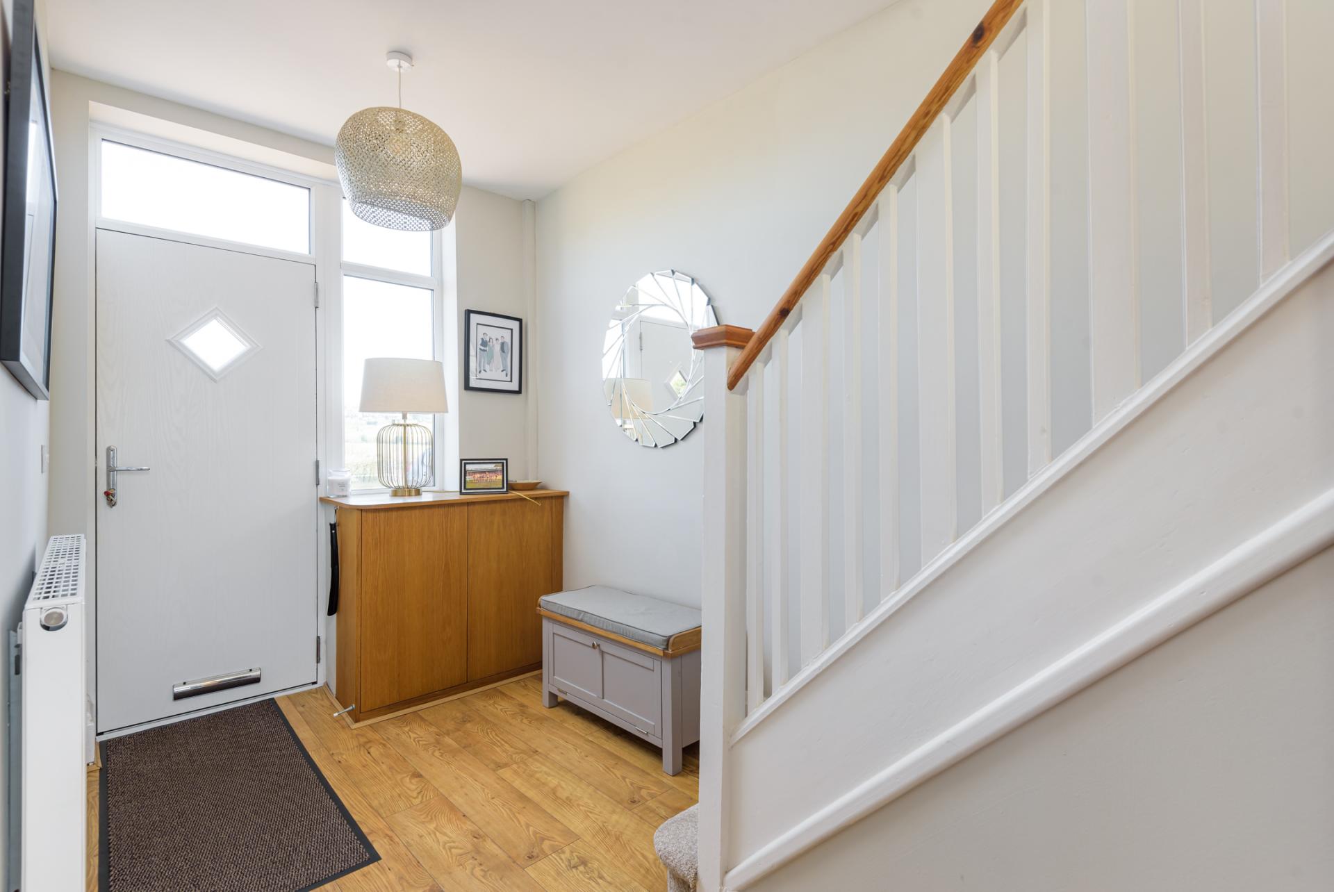 3 bedroom SemiDetached House for sale in Dronfield