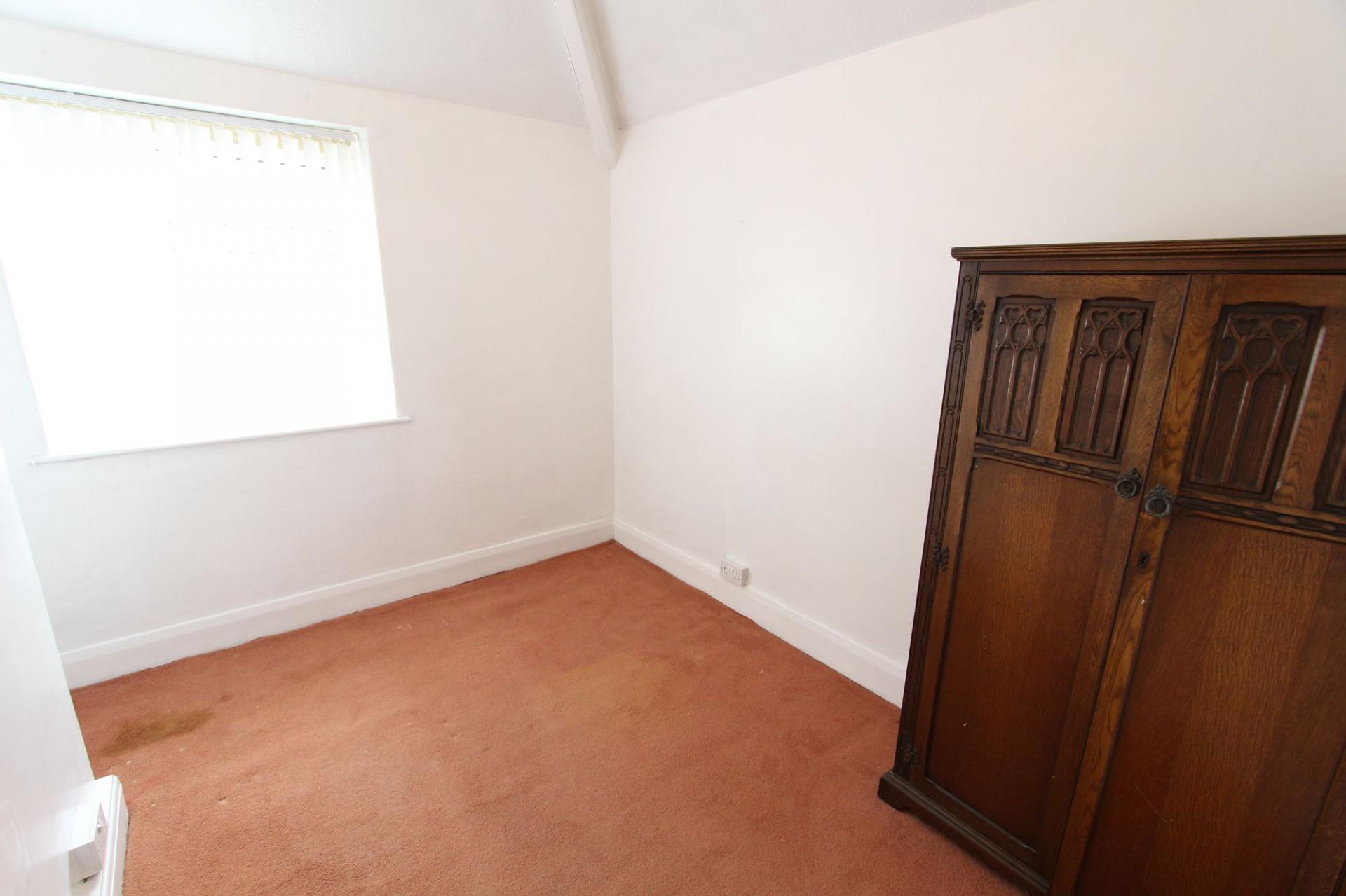 SemiDetached House for rent in Sheffield