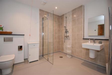 Shower Room/Wet Room