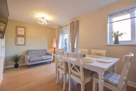 Kitchen Dining Day Room