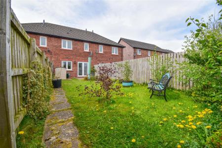 22 Clifton Hill Gardens Garden c.jpg