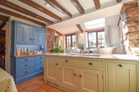 The Old Byre Kitchen c.jpg