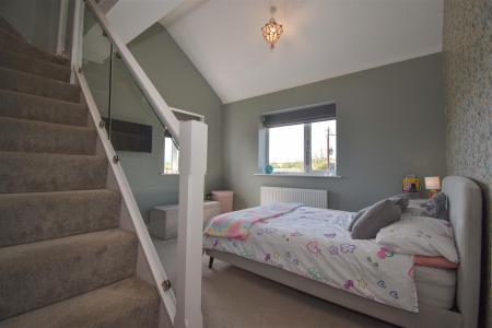 Malvern Bedroom 4 b.jpg