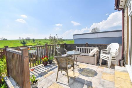 18 Barrowmoor Road Rear Garden b.jpg