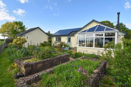 Deva Rear Garden b.jpg
