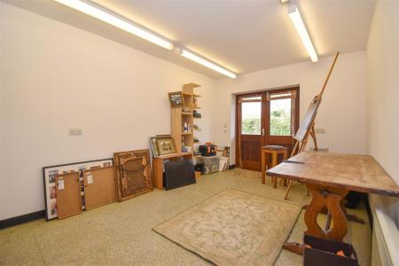 Studio/Craft Room