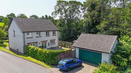 2 Goldington Drive Aerial c.jpg