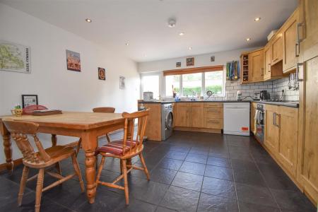 Cherry Trees Cottage Kitchen c.jpg