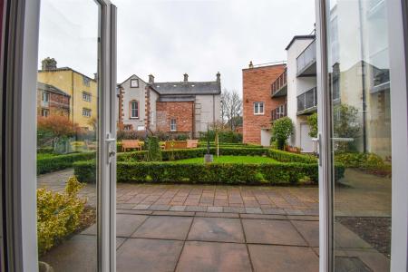 10 Pele Court Outlook.jpg