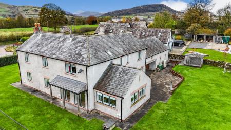 Brogan House Aerial b.jpg