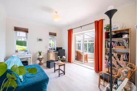 Annexe Lounge