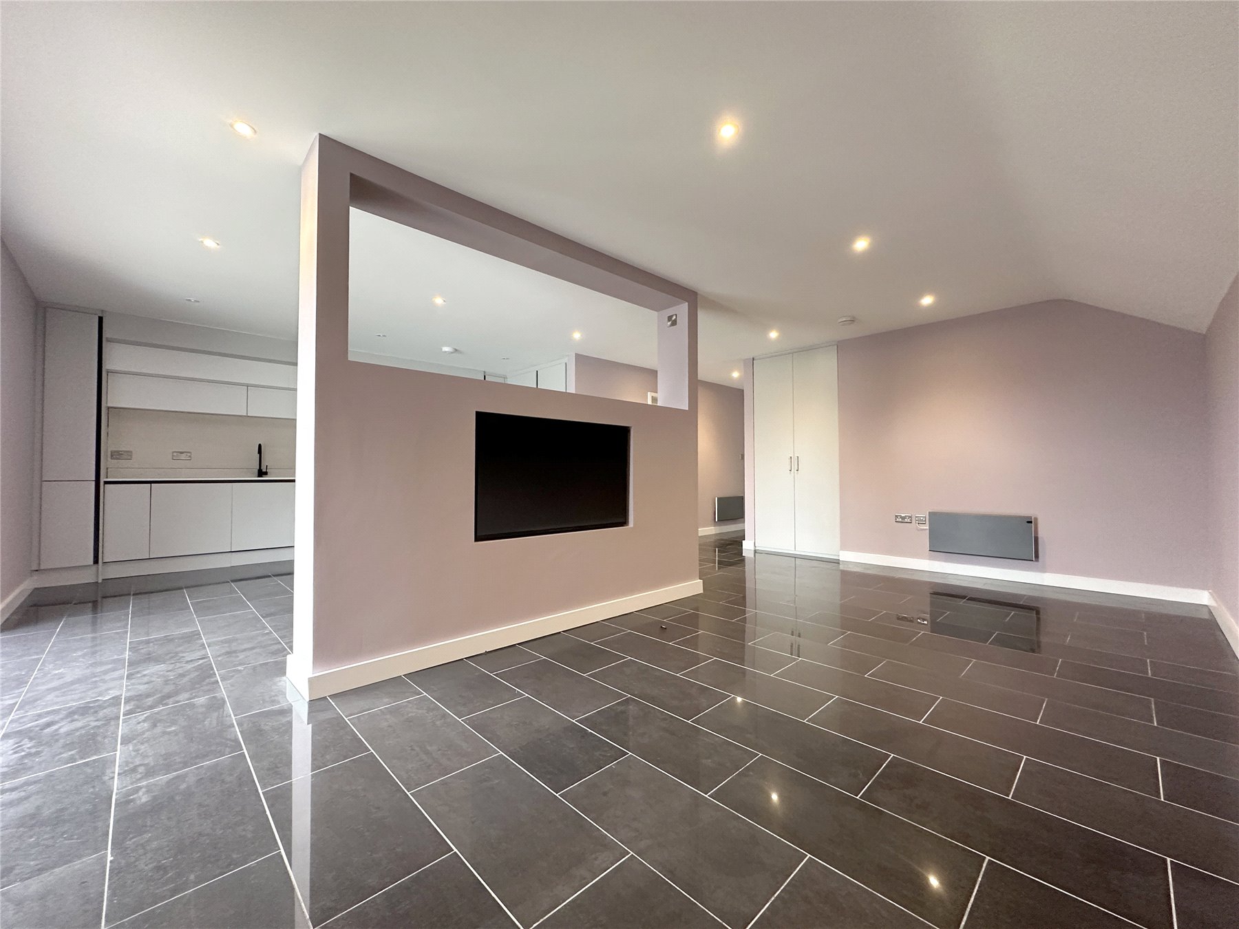 2 bedroom Detached Bungalow for rent in Pinhoe