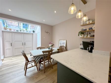 Kitchen Diner