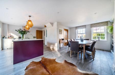 Kitchen/Dining Room