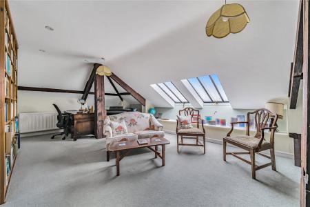 Bedroom 1/Reception