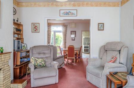 Living/Dining Room