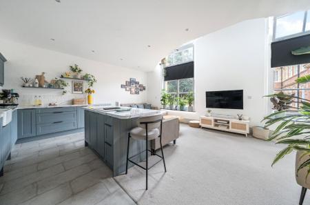 Kitchen/Dining