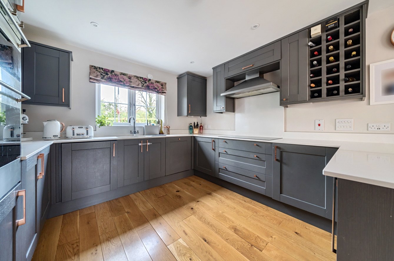 4 bedroom End of Terrace House for sale in Clyst St.