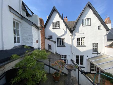 Courtyard Garden
