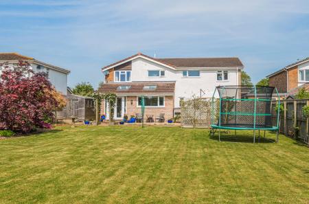 Garden & Rear View