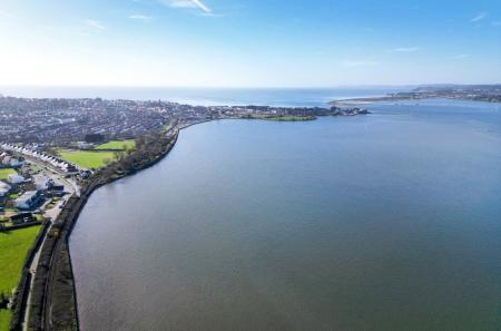 Estuary Views