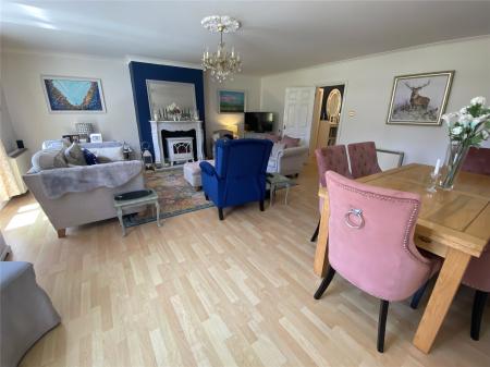 Dining/Sitting Room
