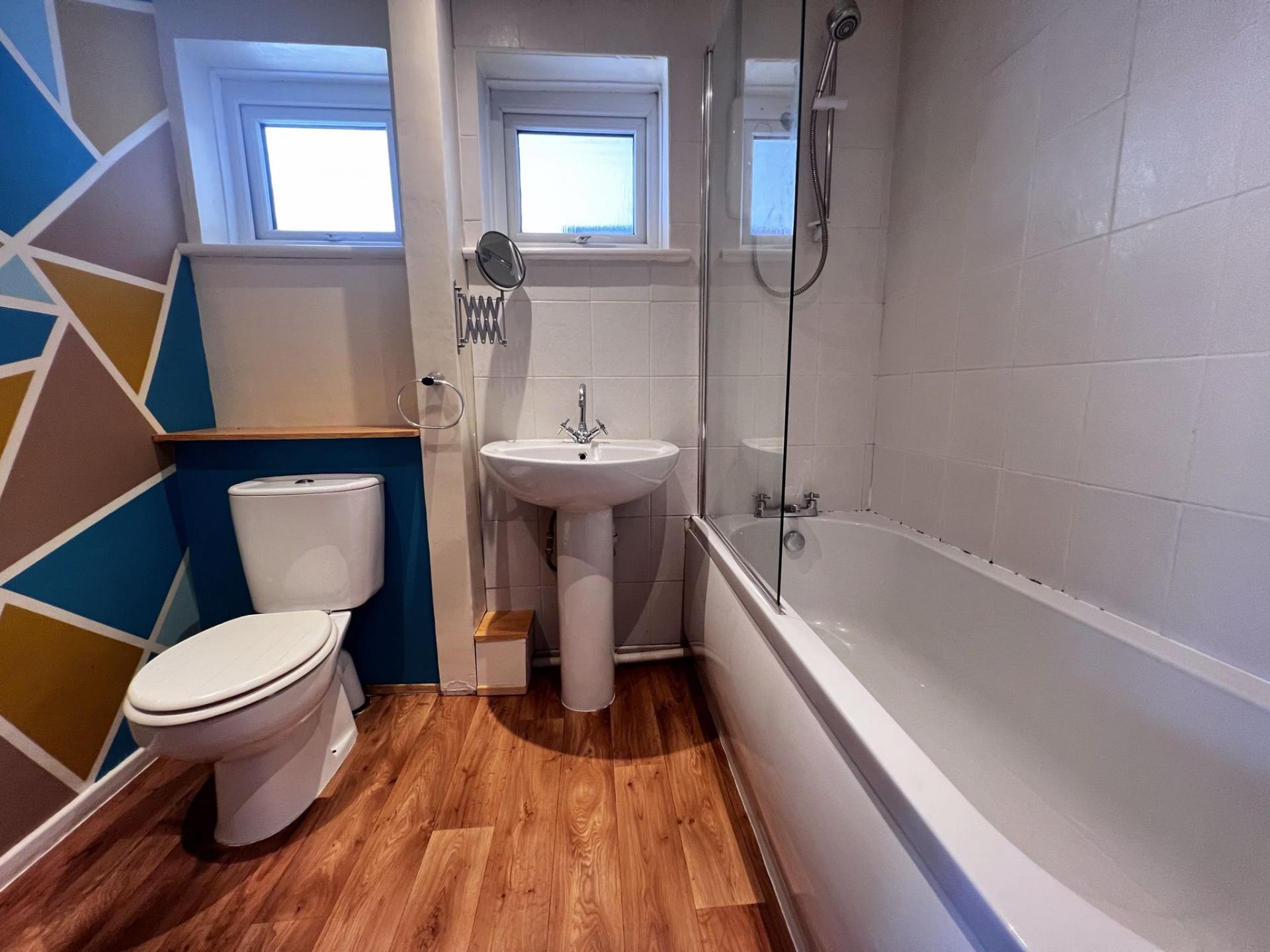 2 bedroom Bungalow for sale in Llanfairpwllgwyngyll