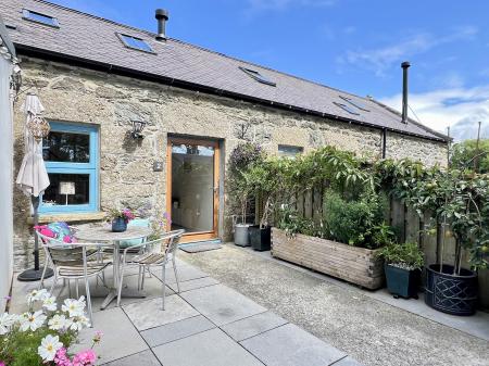 Rear Courtyard