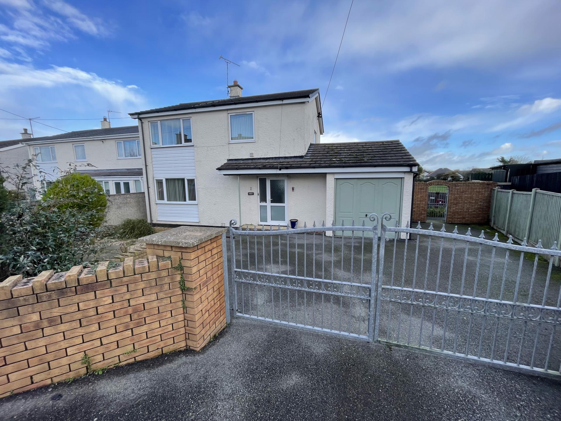 3 bedroom House for rent in Holyhead
