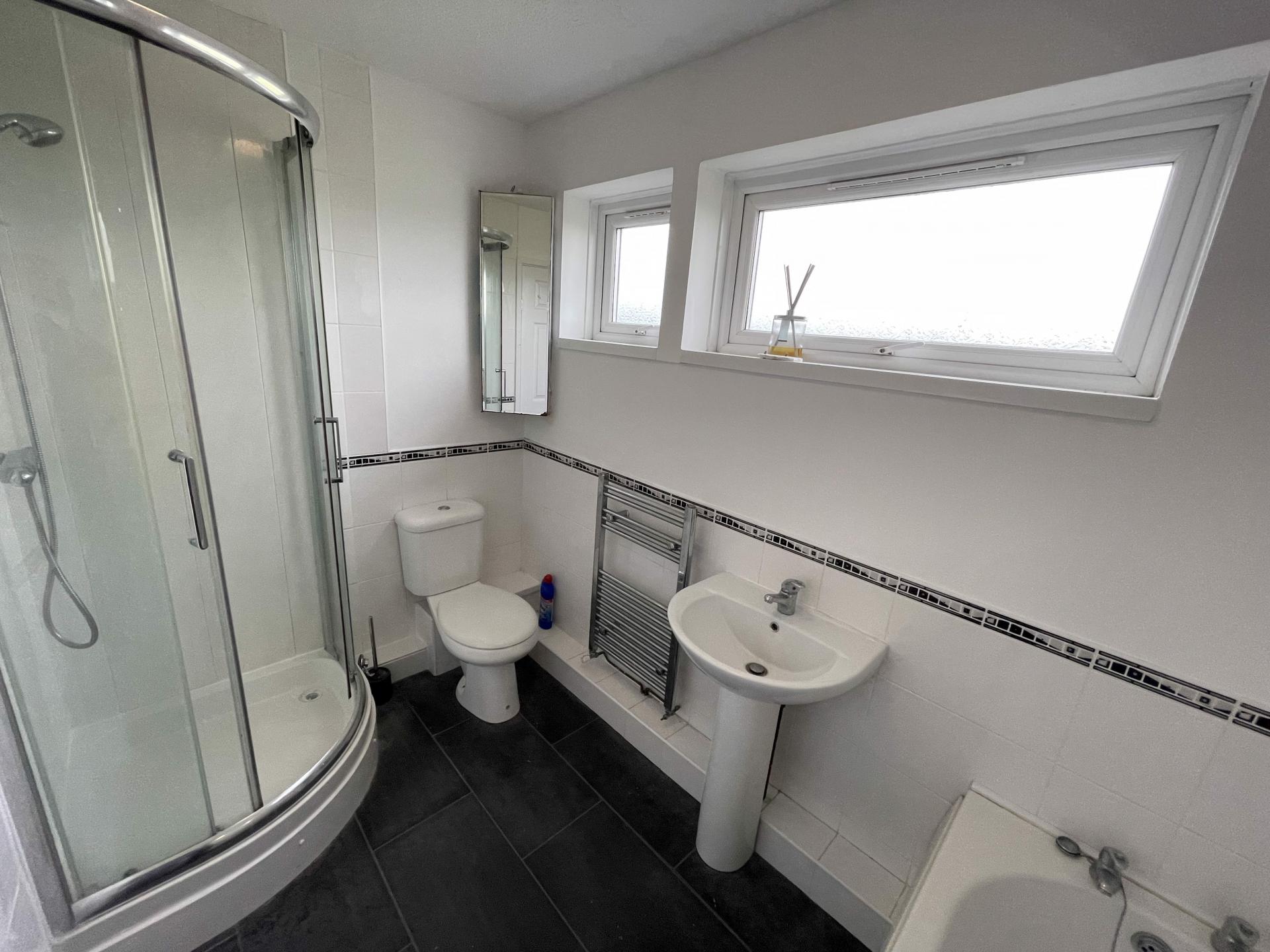 3 bedroom House for rent in Holyhead