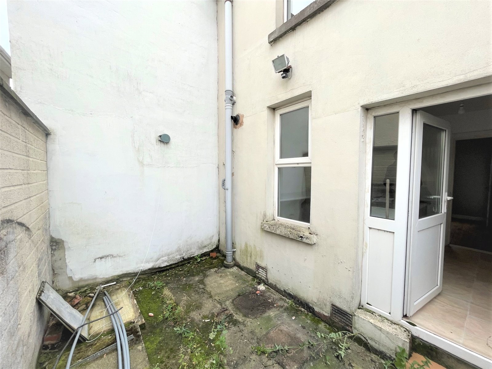 2 bedroom End of Terrace House for sale in Newtownards