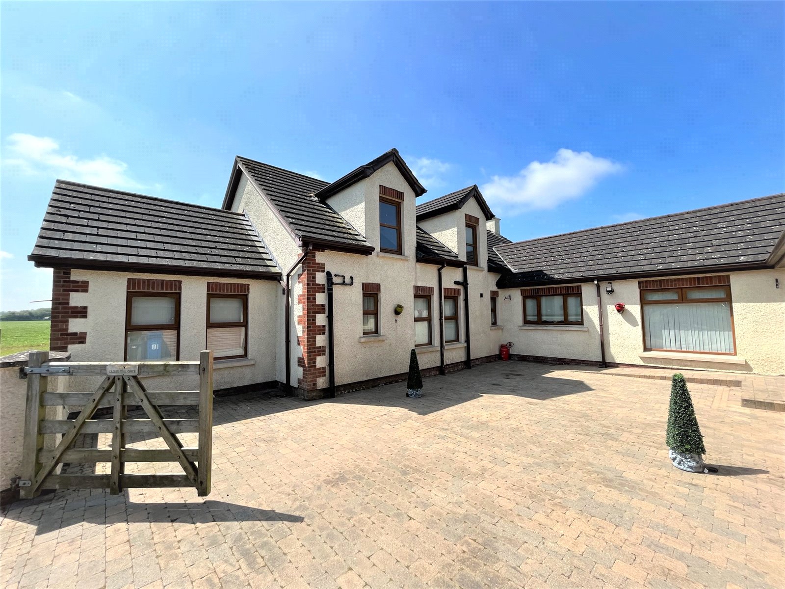 Terraced Bungalow for sale in Crumlin