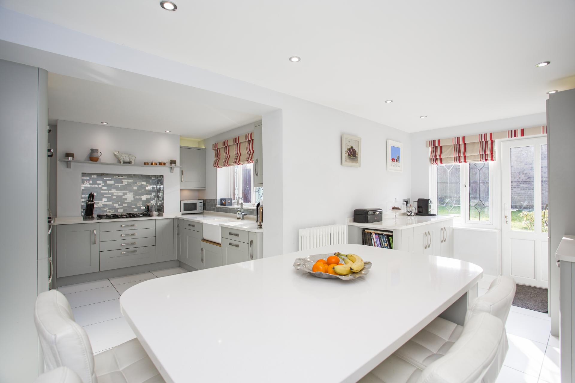 5 bedroom Detached House for sale in Crowborough