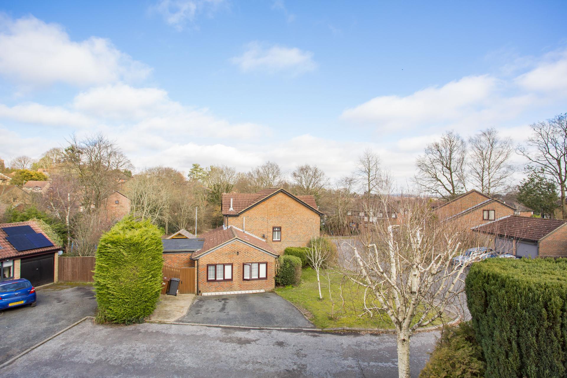 5 bedroom Detached House for sale in Crowborough
