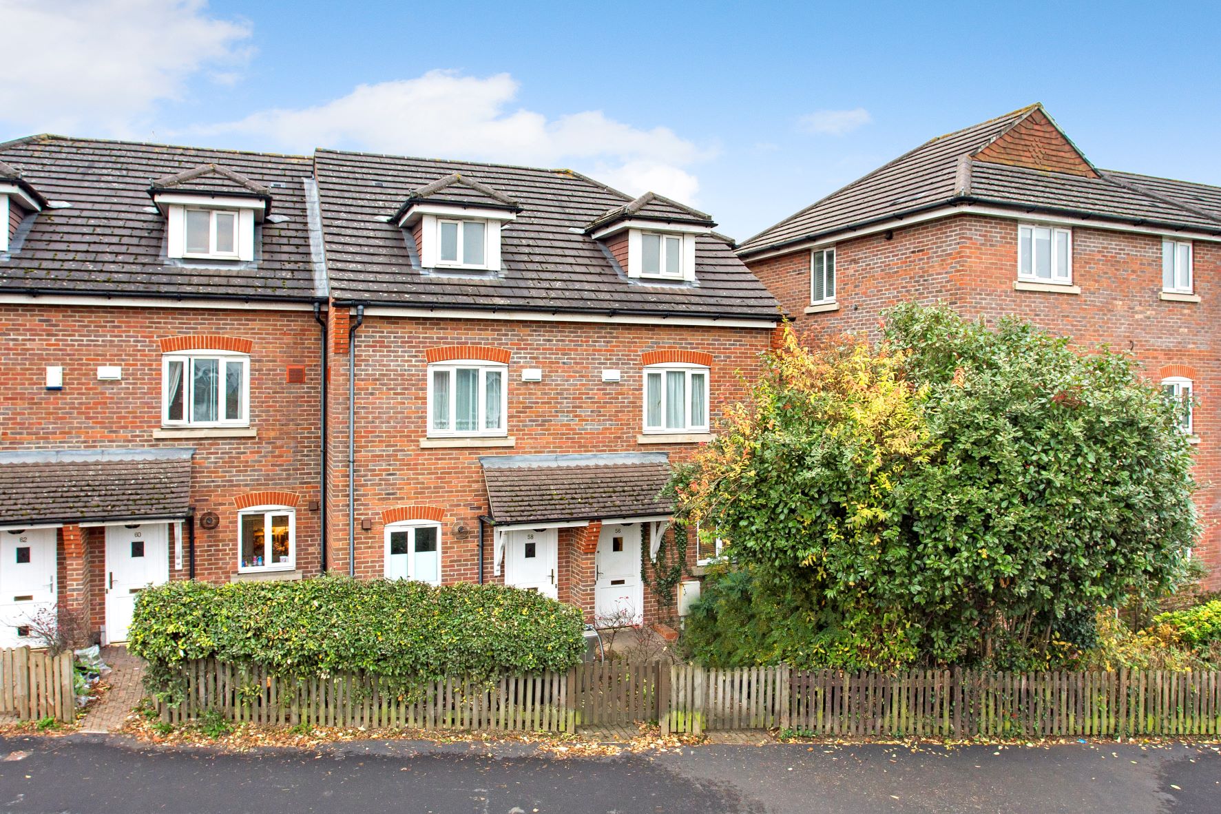 3 bedroom End of Terrace House for rent in Tonbridge