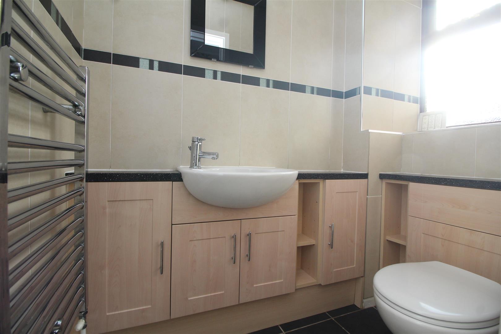 4 bedroom Detached House for sale in Werrington, Peterborough