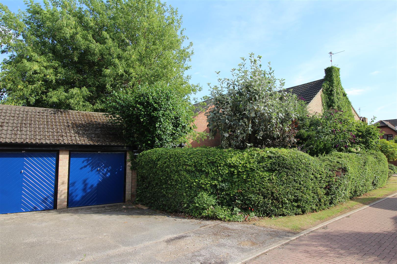 4 bedroom Detached House for sale in Werrington, Peterborough