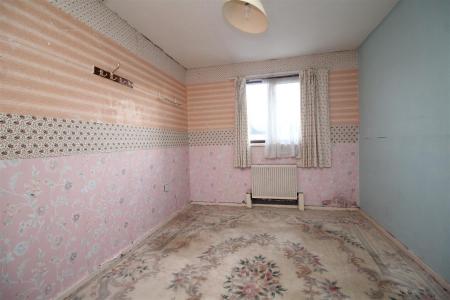 bedroom 3.JPG