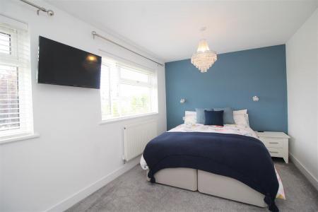 bedroom 1 1 .jpg